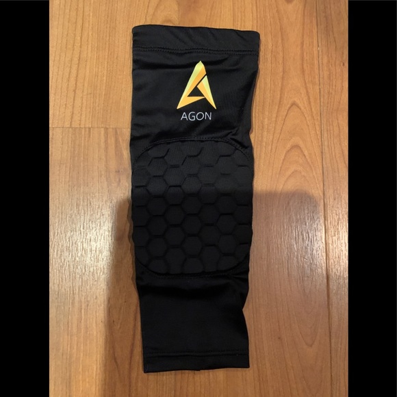 Agon Leg/Calf Compression Sleeve With Shin Padding - Picture 3 of 11